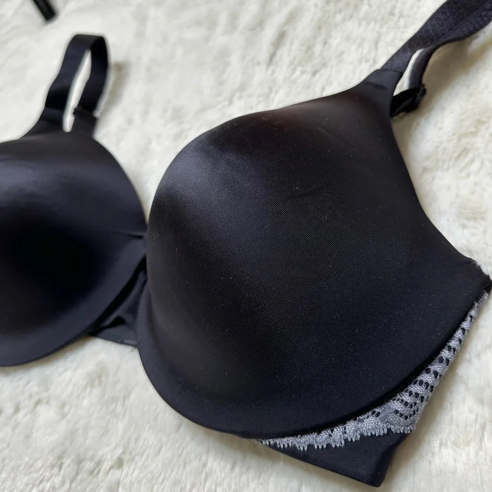 Vanity Fair Full Coverage Lightly Lined Underwire Bra Black Women’s 36D